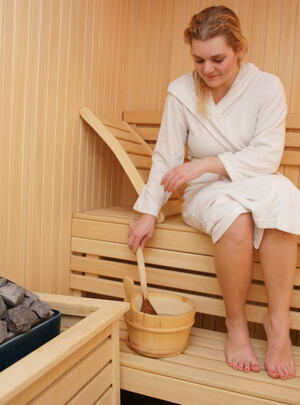 Mature.nl Lets have a look at an all female mature sauna mature xxx sex photo