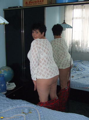 Mature.nl This chubby mama gets horny on her bed mature xxx sex photo