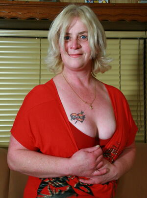 Mature.nl blond mature slut showing you her curves mature xxx sex photo