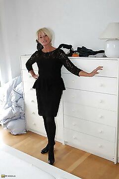 German Housewife Franziska Gets Very Naughty